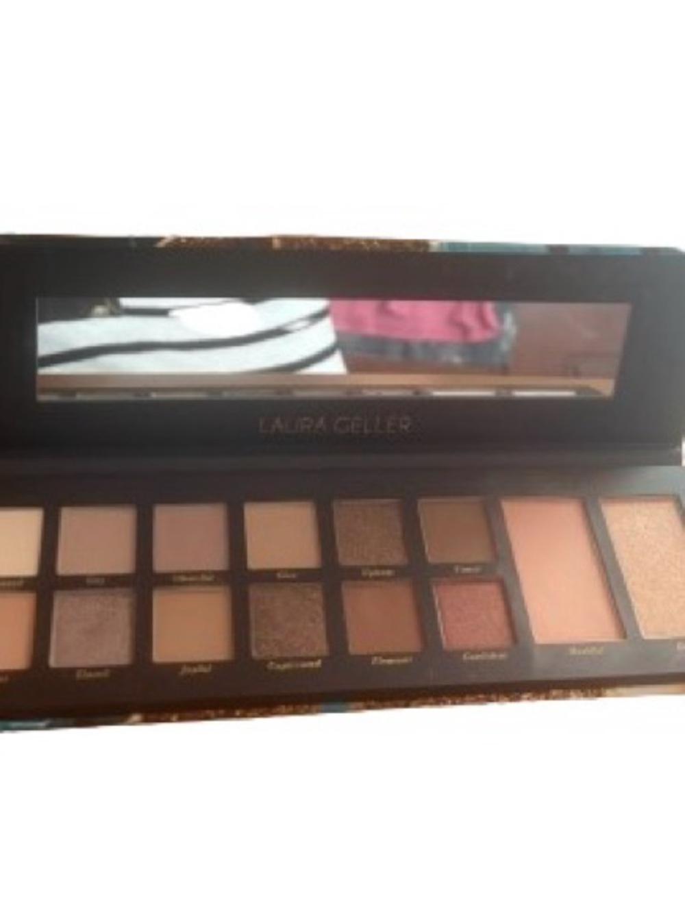Laura Geller Laura Essentials
Blushing & Blissful Multi-Finish Eyeshadow Palette